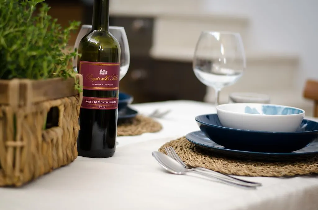 Dimora Dell'Erbe Apartment Montepulciano Stazione